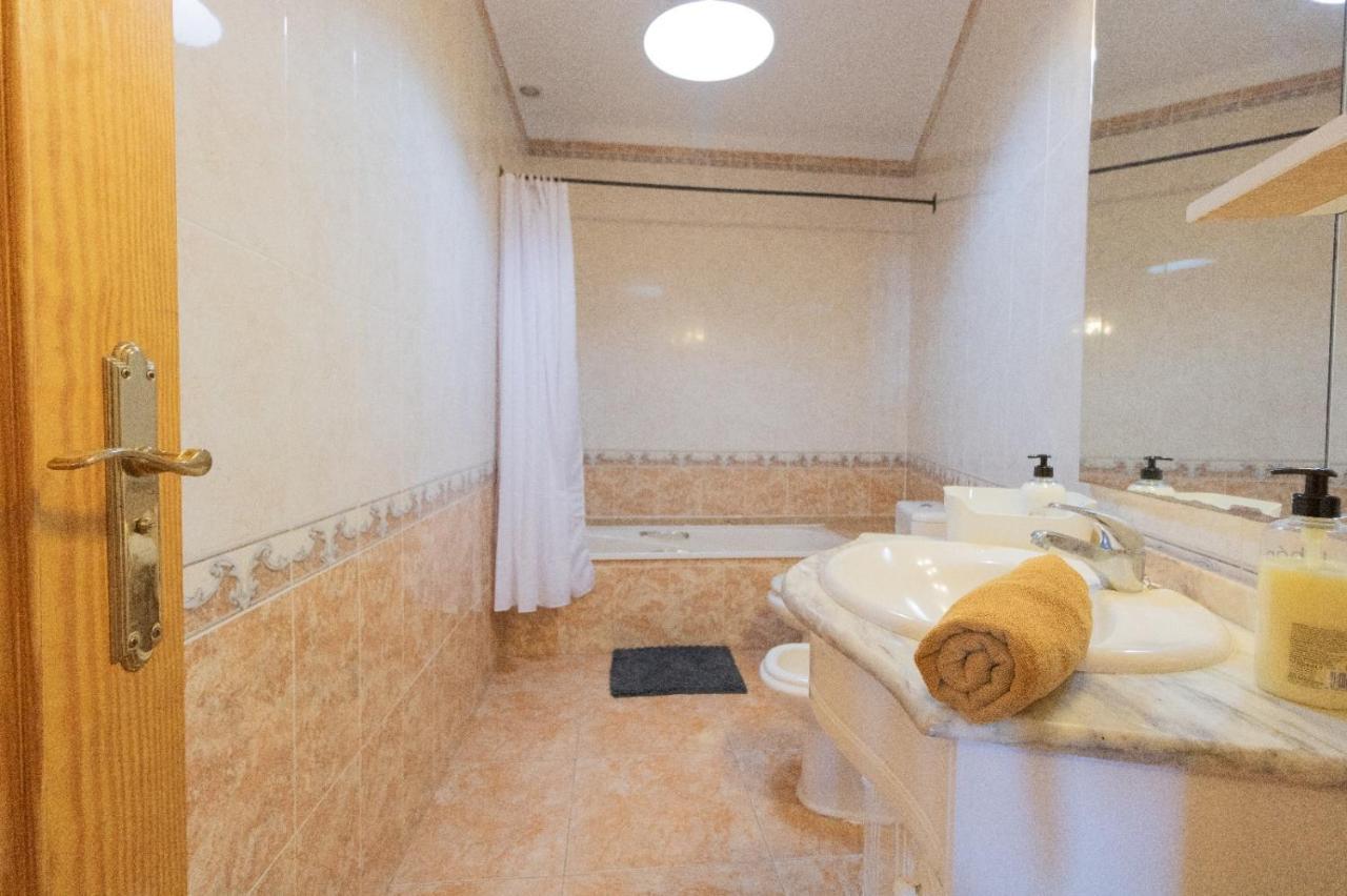 Three Bedroom Apartament Near Santa Cruz 1A Экстерьер фото